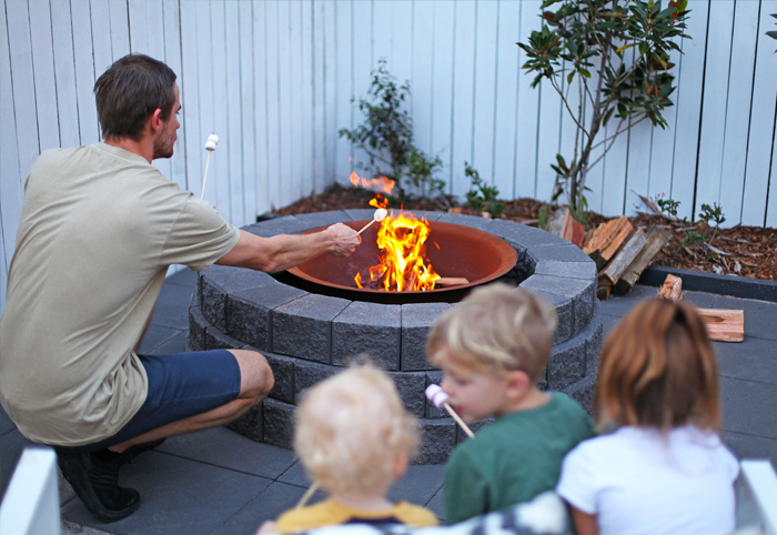 How to make a backyard fire pit
