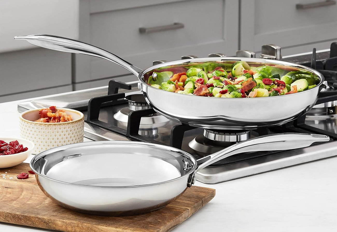 Amazon Basics fry pan set.