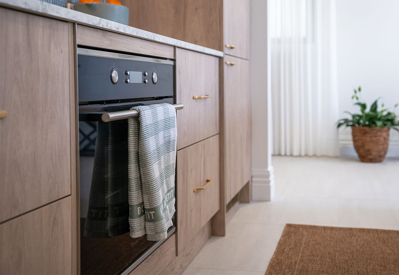 Kleenmaid 60cm oven mounted under a kitchen bench.