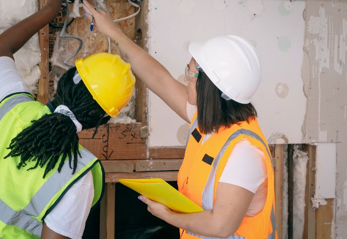 inspecting a house for asbestos