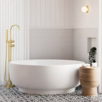 15 Amazing Round Bathtub Ideas For Your Reno