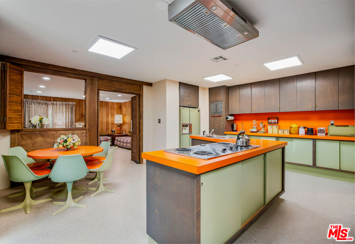 The Brady Bunch kitchen. 