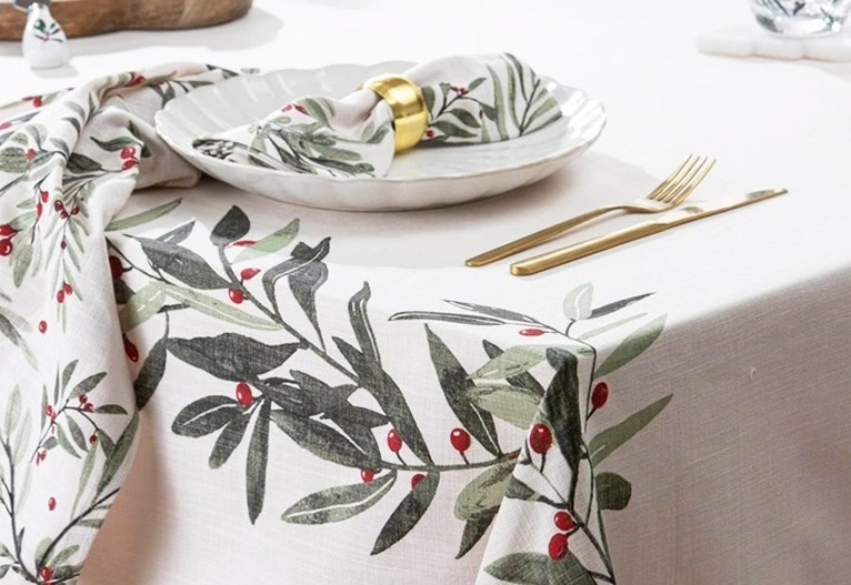 Christmas table linen.