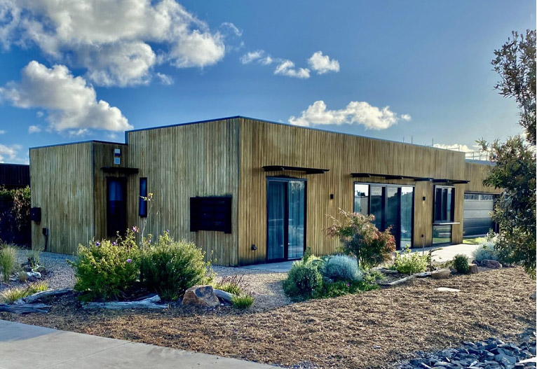 Bimbimbie sustainable house in Victoria.