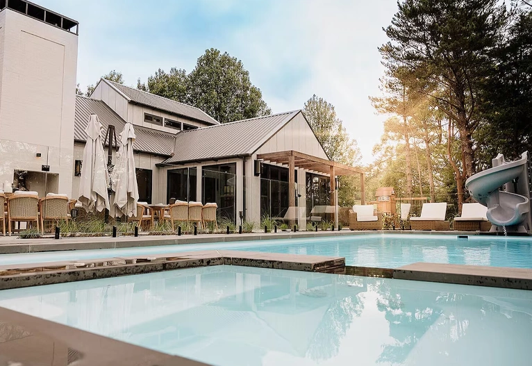 Berry Luxury Barn House holiday home.